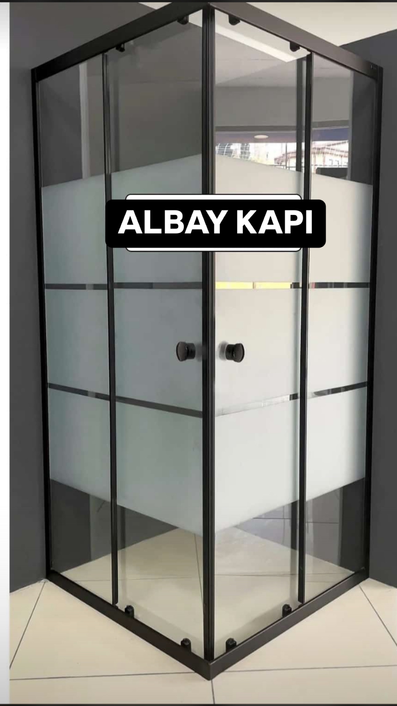 KAROLAJLI Kare Duşakabin